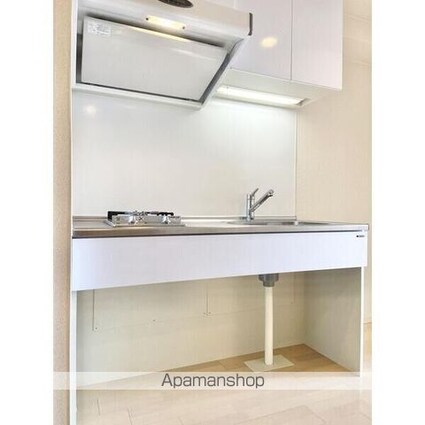 ラ・ヴィ・アン・ローズ[1R/23.17m2]のバス