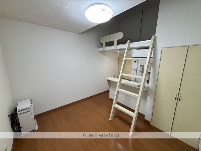 PLAZA IN 本通の内装写真