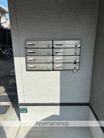 VINCE次郎丸の玄関写真
