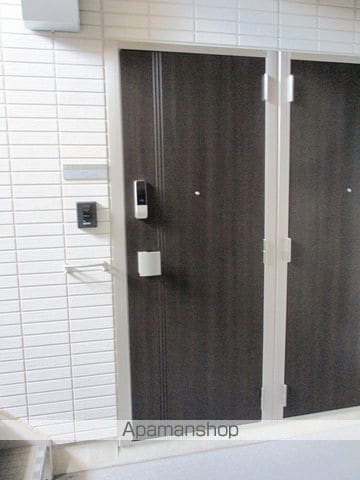 エミネンスの玄関写真