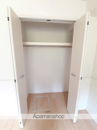 プラシード壱番館[2LDK/50.17m2]の収納