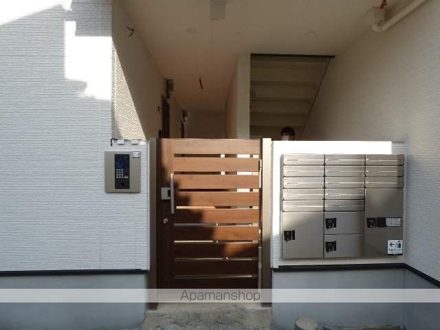 グラントステージ寺田町の玄関写真