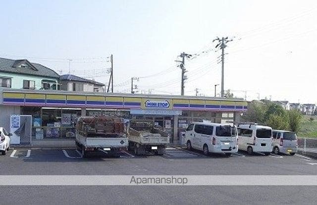 ユンヌ・フルールの周辺写真