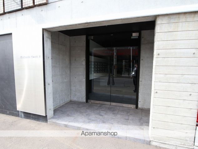 ENCHANTE SOUTH6の玄関写真