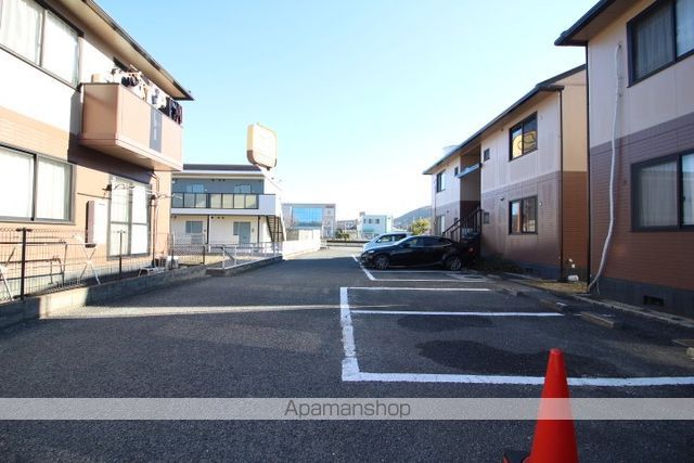 シャトレアン津高 A棟の外観写真