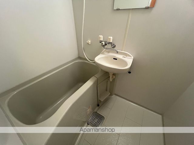 レオパレスプリティ葵の内装写真