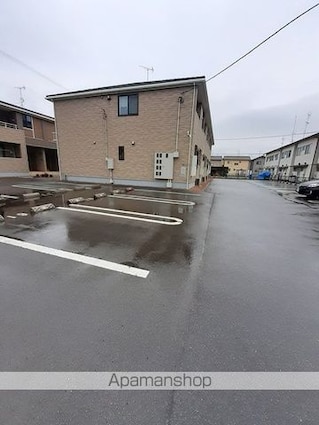 クラール・エフⅠ[2LDK/55.87m2]の駐車場