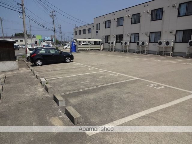セジュール古舘[1K/26.71m2]の駐車場1
