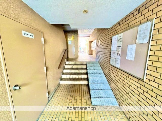 デュオ立花の玄関写真