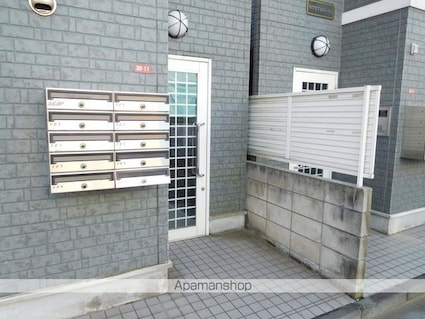 ライフピアティアラ[1R/13m2]のエントランス