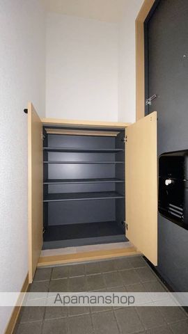 パインパレス Fの内装写真