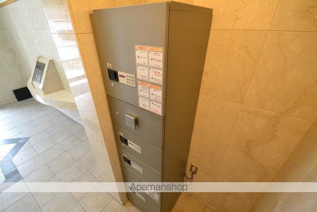 セントヒルズ横川新町の玄関写真