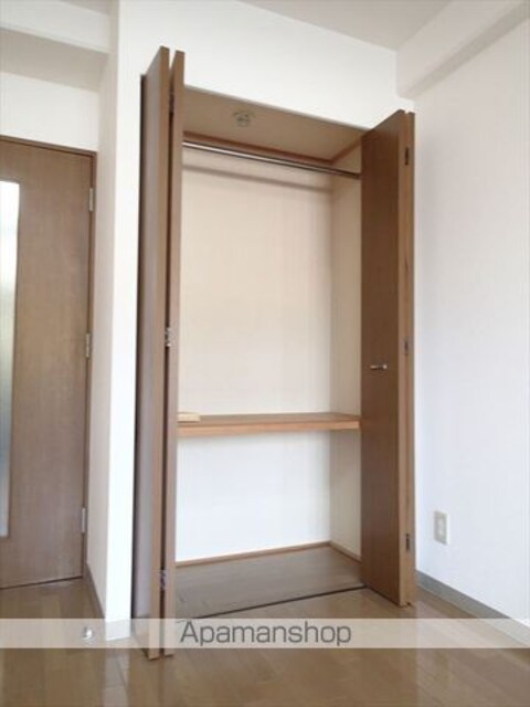 和歌山県和歌山市紀三井寺[1K/29m2]の収納