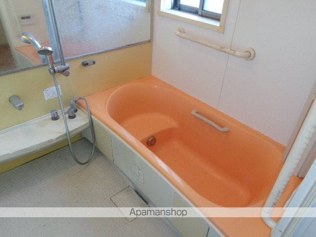 ナーストラヴィー長浜の内装写真