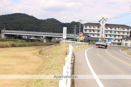 グラミュール本郷[1R/27.14m2]の周辺1