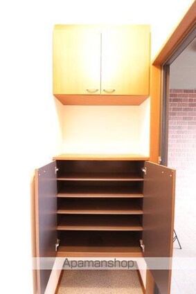 ウィルモア山泉[2DK/44.18m2]の玄関