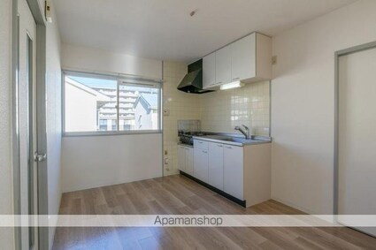 グリーンアレイ２６　Ｄ・Ｅ[3DK/50.1m2]のリビング・居間