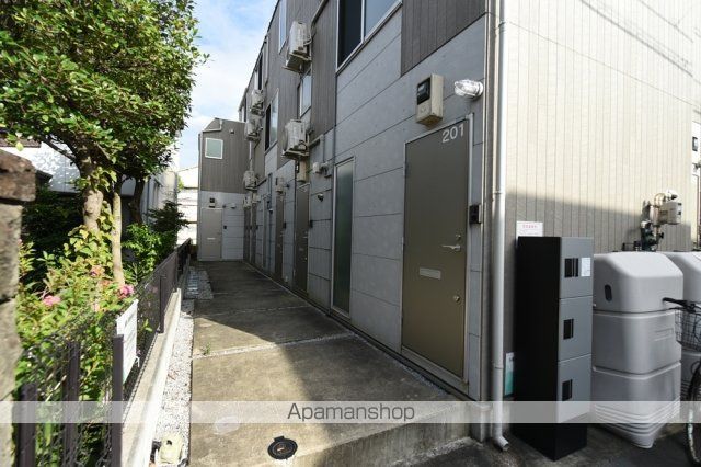 カサーディア蒲田の玄関写真