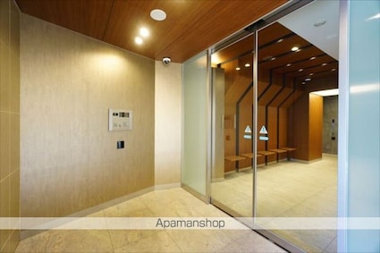 エスペランサ上前津[1R/29.93m2]のエントランス