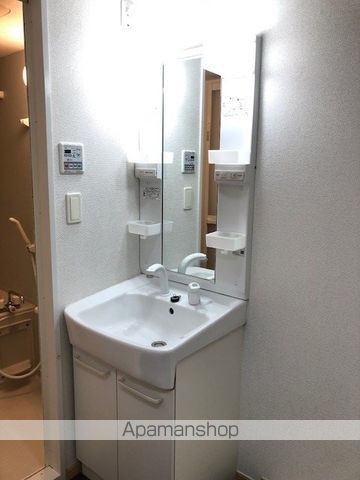 オペルビューMJの内装写真