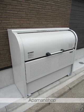 ハーモニーテラス関町北Ⅲ[1R/13.27m2]のエントランス