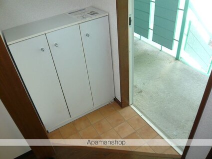 カーサ高谷[1K/29.81m2]の玄関