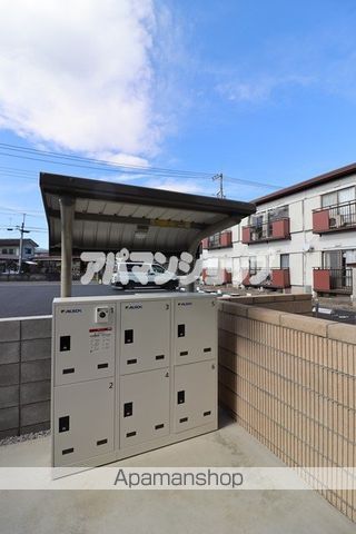 クレッセント毛呂山の玄関写真