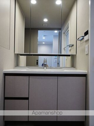 愛知県名古屋市西区那古野１丁目[2LDK/53.77m2]の洗面所