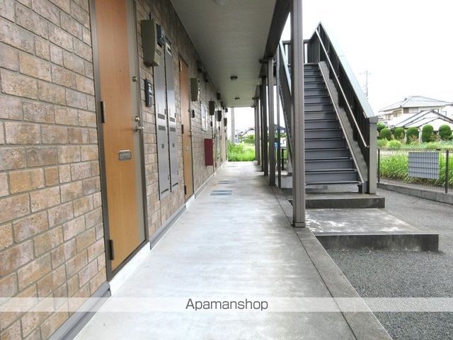 クレ ドゥ リュヌの玄関写真
