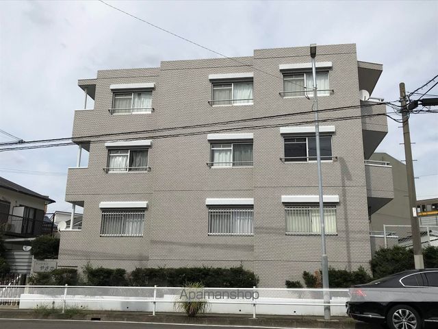 マンションやさかの外観写真