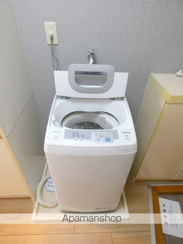 浜松市中央区 2階建 築33年の内装写真