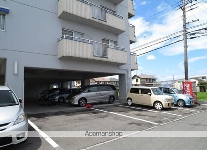 スカイピア保免[4DK/57.6m2]の駐車場1