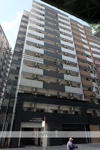 大阪市福島区吉野のマンションの外観1