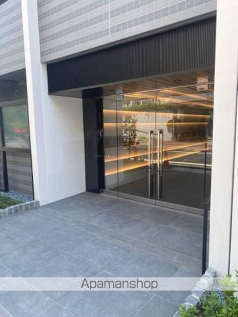 レジデンス東中野ガーデン[1R/32.43m2]のエントランス