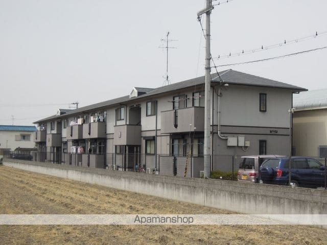 デイスターS棟の外観写真