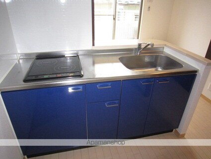 ヴィアーレ八幡三丁目[1R/31.07m2]のキッチン