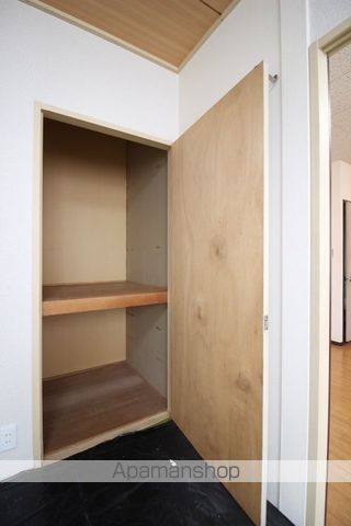 グレースシャトル本町A棟の内装写真