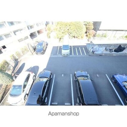 ＧＲＩＤＤＥＲ[1LDK/41.95m2]の駐車場