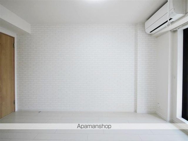 SS-7 APT.の内装写真