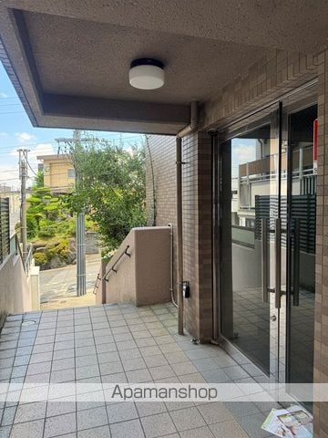 ラフォーレ竹山の玄関写真