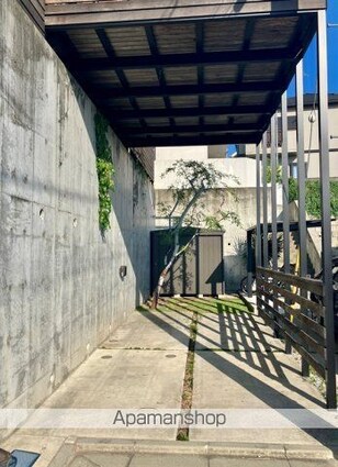 西町戸建[3LDK/93.75m2]の駐車場