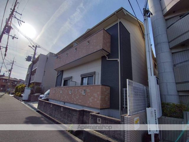 レオパレス柴原LA1の外観写真