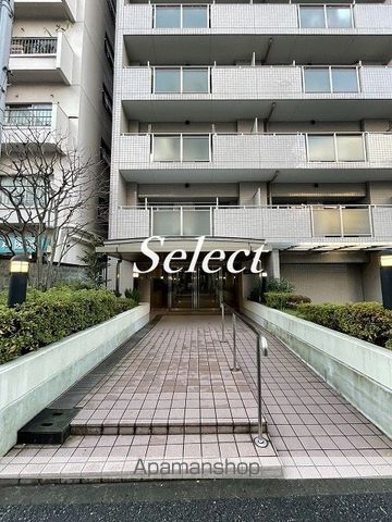 ハイランド磯子Iの玄関写真