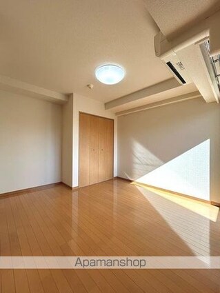 ドゥーエ西大島[1R/21.67m2]のリビング・居間1