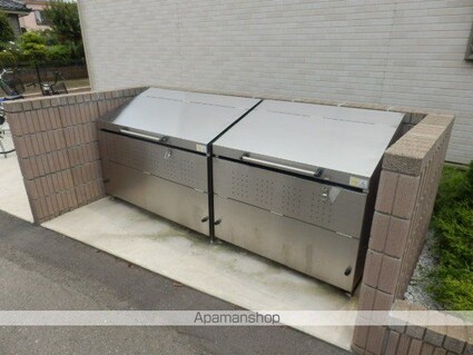 東京都武蔵村山市学園４丁目[2LDK/57.64m2]の共用部2