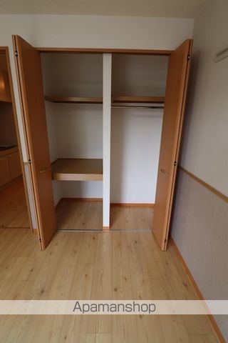 マーサジュネスIIの内装写真