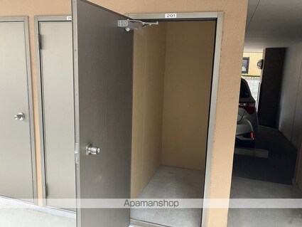 パーシブルⅡ番館[1K/23.44m2]の共用部3