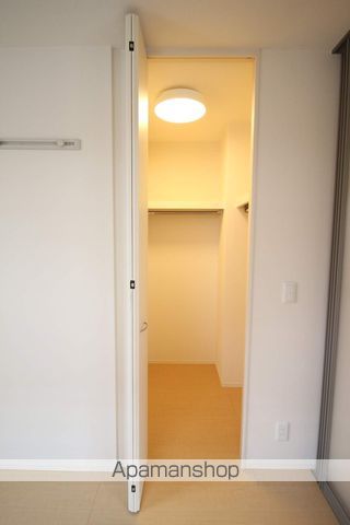 CLIEの内装写真