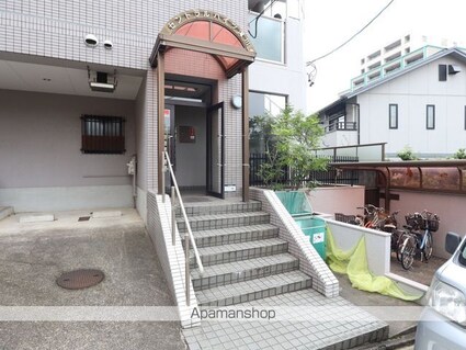 セントラルハイツ滝川[1K/21.6m2]のエントランス