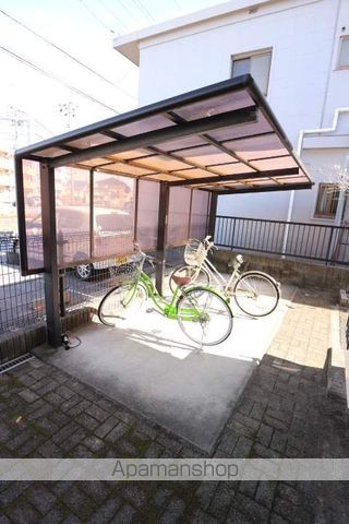 ティアラ藤の玄関写真